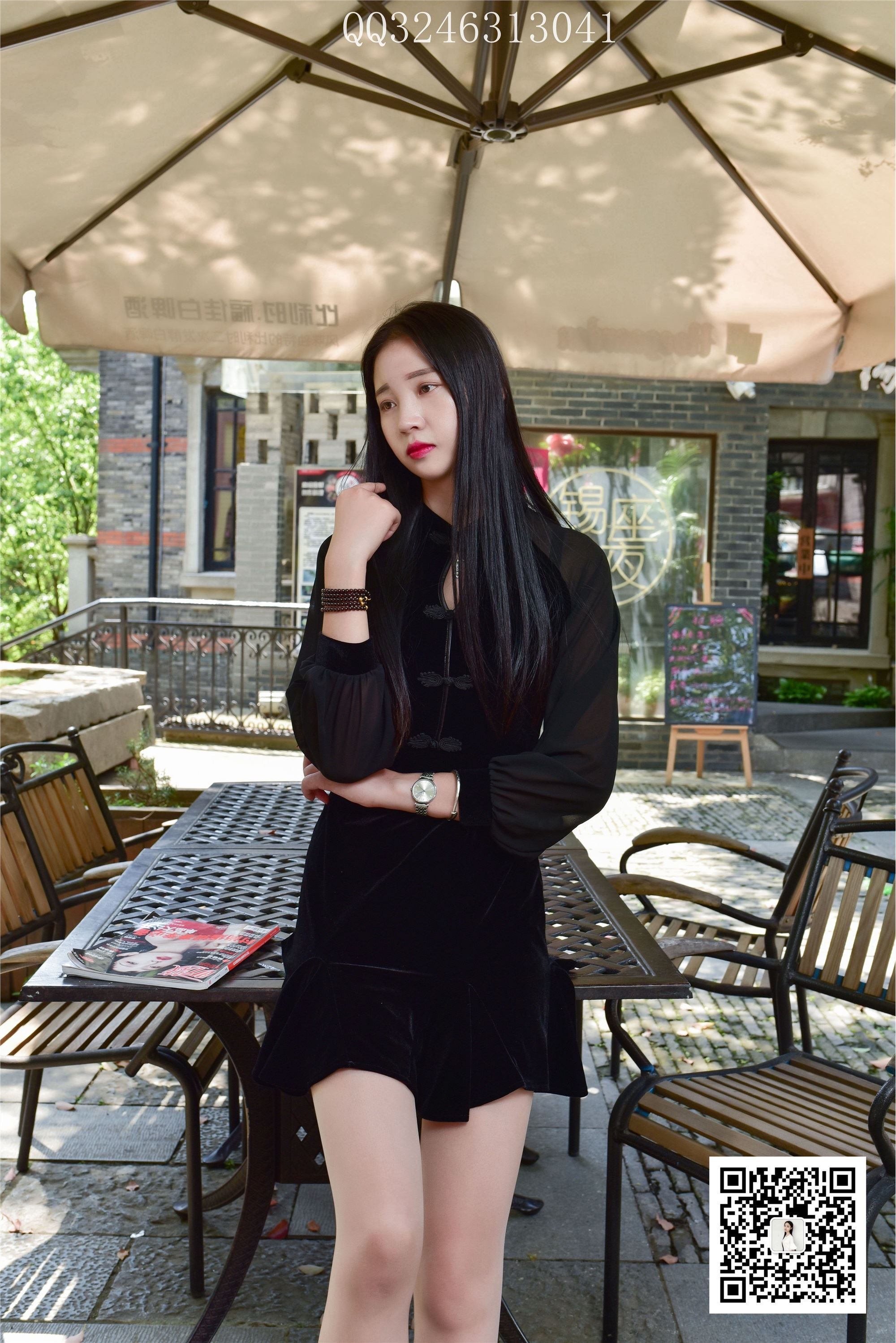 大生模拍 No.081 小梅-星巴克门口秀肉丝